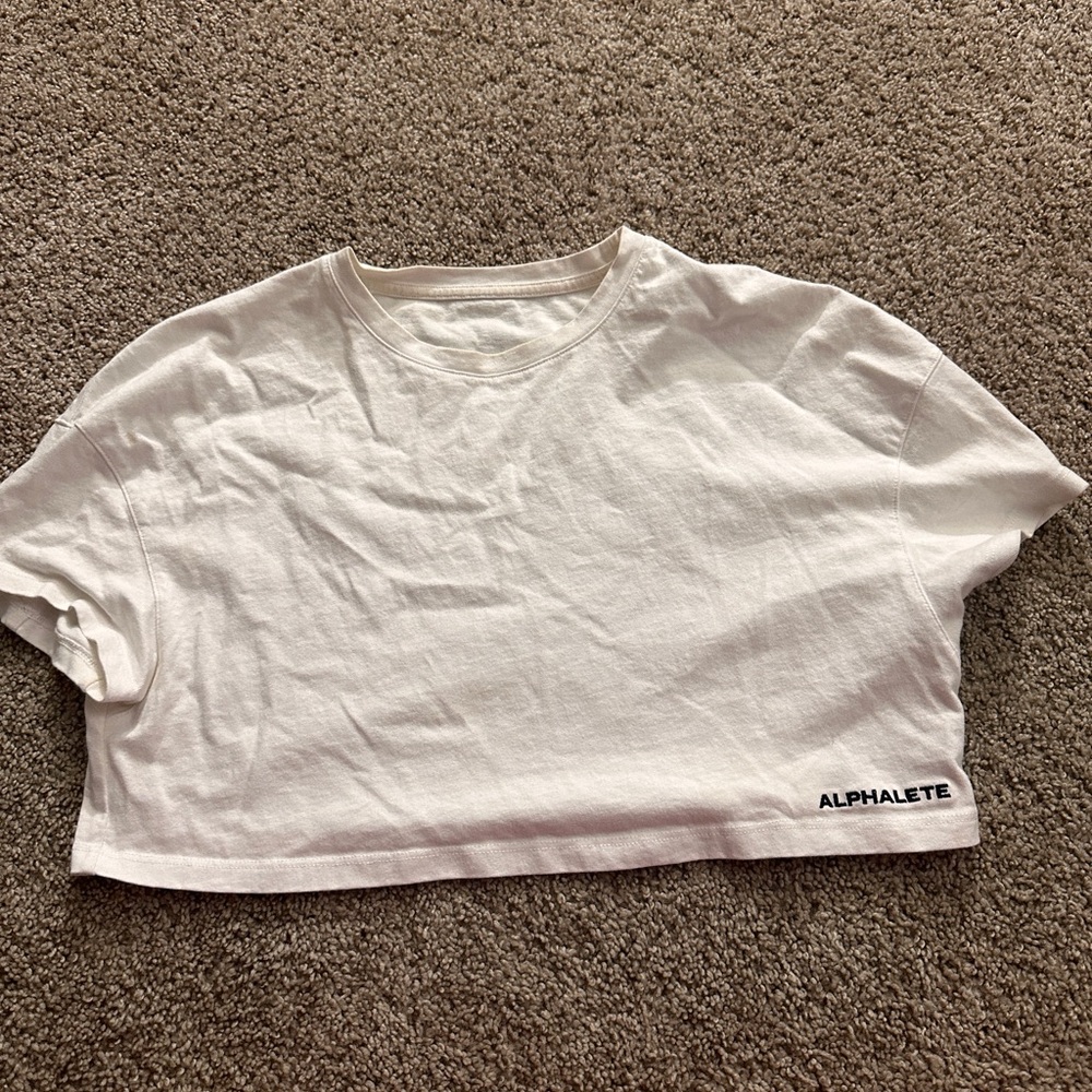 Alphalete Crop Top